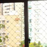 A rede de proteção pode ser instalada em dias de chuva ou vento